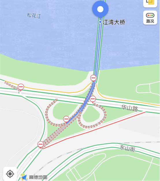 江湾大桥正在施工 车流量大仅一条匝道可上桥114.png